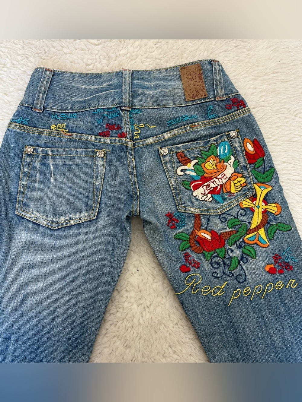Red Pepper Vintage Blue Embroidered Boot Cut Jeans size 27